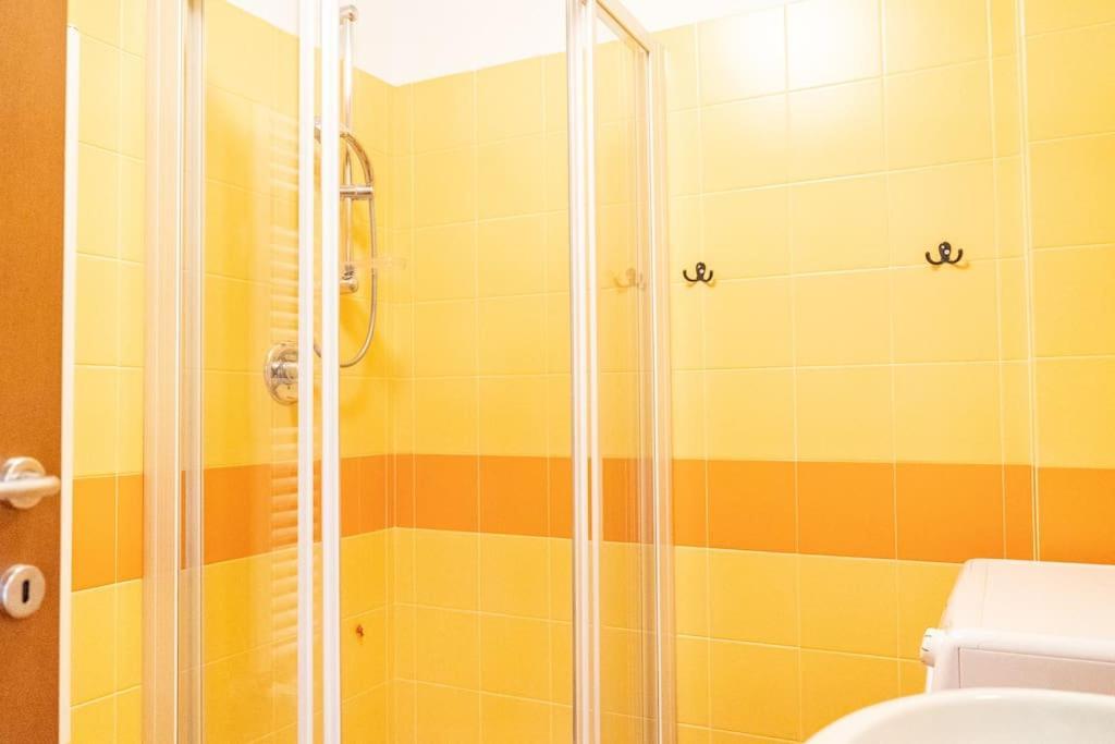 La Casa Di Claudio Incantevole Suite In Centro Como Zewnętrze zdjęcie