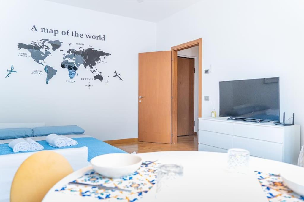 La Casa Di Claudio Incantevole Suite In Centro Como Zewnętrze zdjęcie